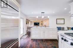 181 GOLF LINKS ROAD | Ancaster Ontario | Slide Image Ten