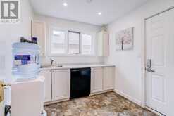 181 GOLF LINKS ROAD | Ancaster Ontario | Slide Image Seventeen