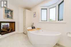 181 GOLF LINKS ROAD | Ancaster Ontario | Slide Image Twenty-two