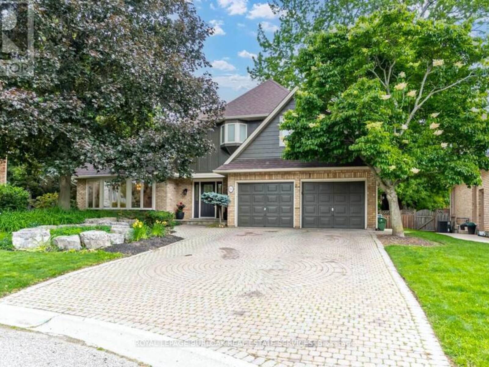 181 GOLF LINKS ROAD, Ancaster, Ontario L9G 2N4