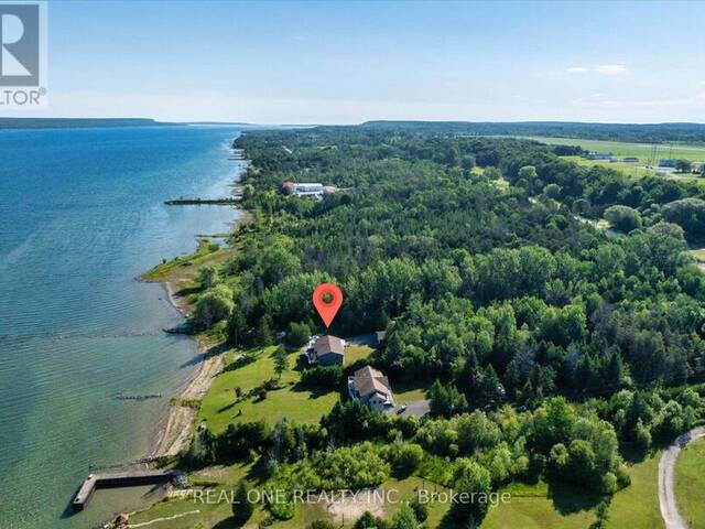 501219 GREY ROAD 1 ROAD Georgian Bluffs Ontario, N0H 2T0 - 5 Bedrooms Waterfront Home For sale
