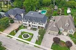 10 YONGEVIEW AVENUE | Richmond Hill Ontario | Slide Image Six