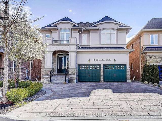 16 GRACEDALE DRIVE Richmond Hill Ontario, L4C 0Y3 - 5 Bedrooms Home For Sale