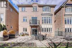 16 GRACEDALE DRIVE | Richmond Hill Ontario | Slide Image Thirty-nine