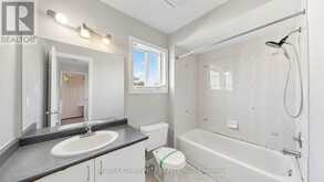 38 IVEAGH DRIVE | Georgina Ontario | Slide Image Thirty-one