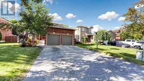 38 IVEAGH DRIVE | Georgina Ontario | Slide Image Two