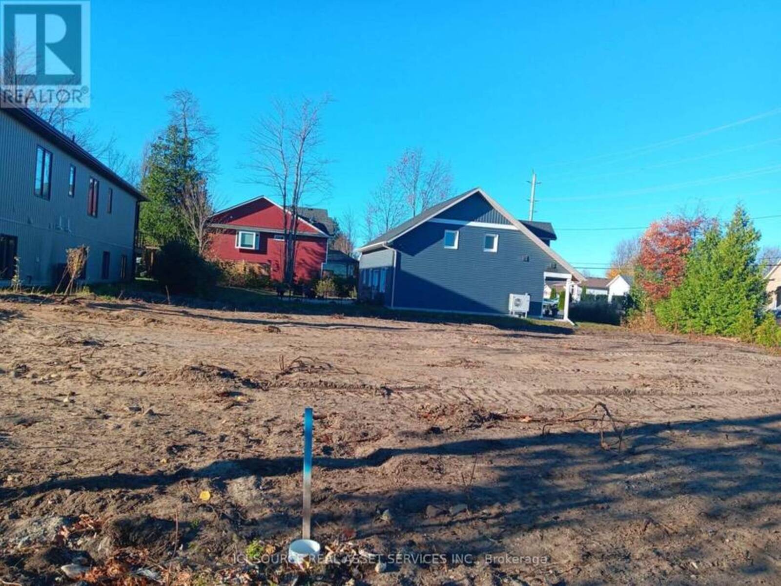 PART 2 - 132 58TH STREET S, Wasaga Beach, Ontario L9Z 2Z1