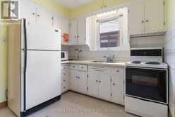 519 DOUGLAS AVENUE | Toronto Ontario | Slide Image Thirteen