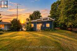 47 MOON POINT DRIVE | Oro-Medonte Ontario | Slide Image One