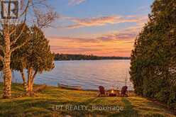 47 MOON POINT DRIVE | Oro-Medonte Ontario | Slide Image Four