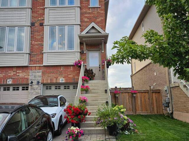49 EDENROCK DRIVE Hamilton Ontario, L8E 0G6 - 3 Bedrooms Home For Sale