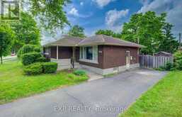 244 ROYAL STREET | Waterloo Ontario | Slide Image Three