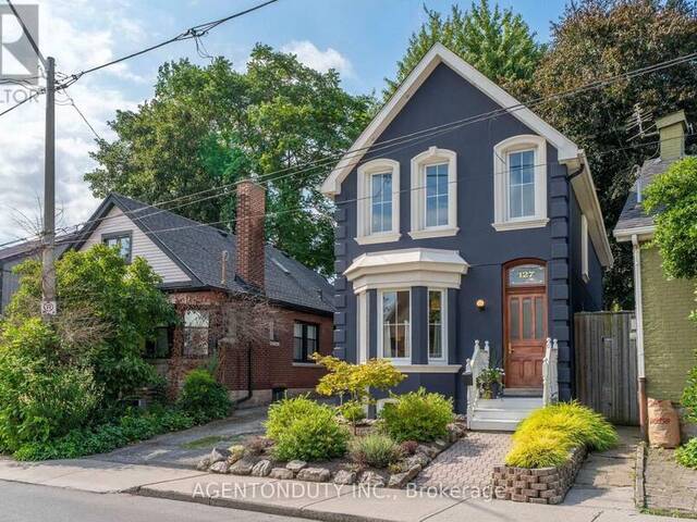 127 PETER STREET Hamilton Ontario, L8R 1T7 - 3 Bedrooms Home For Sale