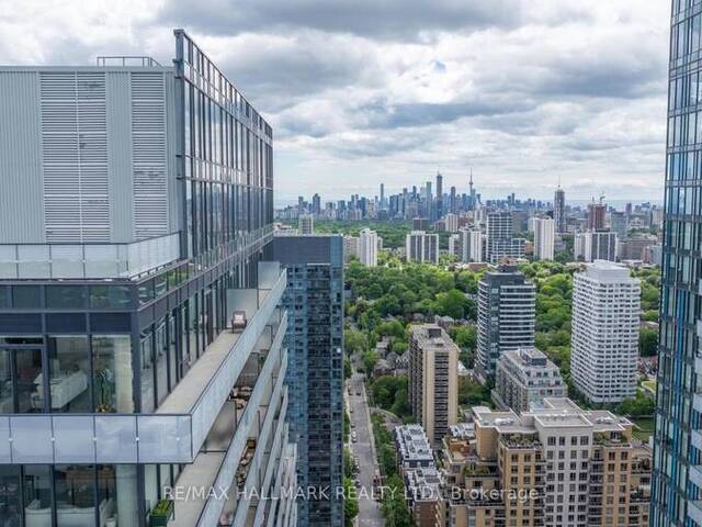 PH2 - 185 ROEHAMPTON AVENUE Toronto Ontario, M4P 0C6 - 3 Bedrooms Condo For Sale