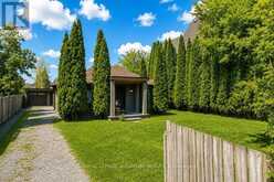 606 LAKE DRIVE S | Georgina Ontario | Slide Image Two