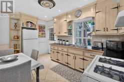 320 WESTON ROAD | Toronto Ontario | Slide Image Nine
