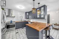 14 AGAR CRESCENT | Toronto Ontario | Slide Image Eight
