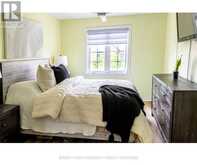 34 - 25 ANNABLE LANE | Ajax Ontario | Slide Image Nine
