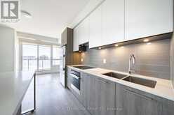 1503 - 8 WATER WALK DRIVE | Markham Ontario | Slide Image Nine