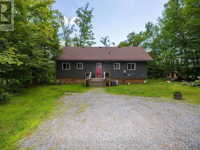 29 YELLOW BIRCH ROAD MacTier Ontario, P0C 1H0 - 4 Bedrooms Waterfront Home For sale