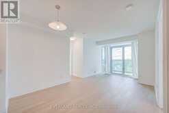 707 - 15 GREENVIEW AVENUE | Toronto Ontario | Slide Image Sixteen