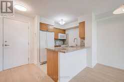 707 - 15 GREENVIEW AVENUE | Toronto Ontario | Slide Image Eight