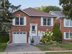 45 MCCRIMMON CRESCENT Clarington Ontario, L1C 4N3