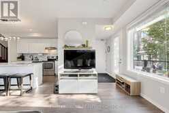 75 - 400 ALEX GARDNER CIRCLE | Aurora Ontario | Slide Image Twelve