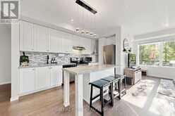 75 - 400 ALEX GARDNER CIRCLE | Aurora Ontario | Slide Image Nine