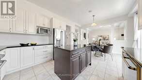 284 EAST'S CORNERS BOULEVARD | Vaughan Ontario | Slide Image Fifteen