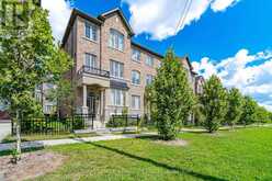 3 KINGFISHER WAY | Whitby Ontario | Slide Image Three