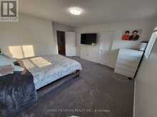115 JAMES MCCULLOUGH ROAD | Whitchurch-Stouffville Ontario | Slide Image Seventeen
