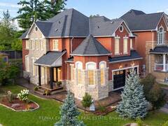 88 OBLATE CRESCENT Brampton Ontario, L6Y 0L4