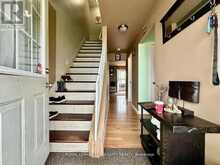 16 ORCHARD PLACE | Chatham Ontario | Slide Image Ten