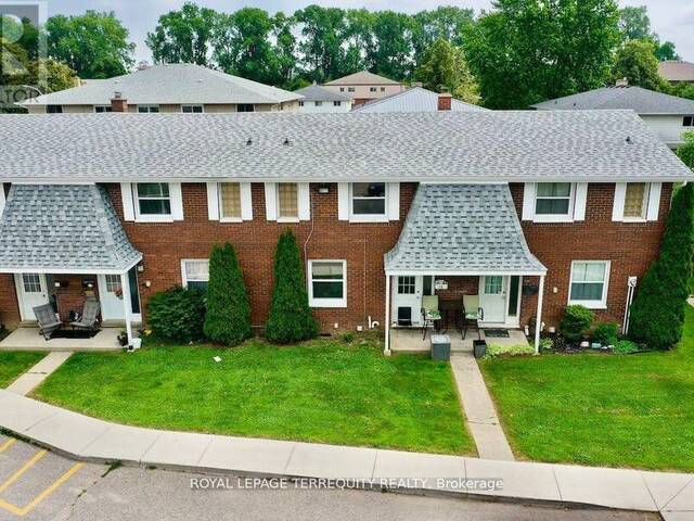 14 ORCHARD PLACE Chatham Ontario, N7M 1A6 - 3 Bedrooms Condo For Sale