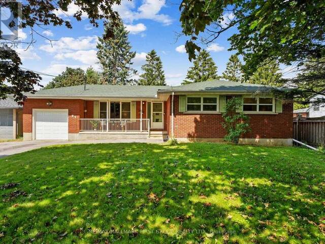 21 GARDINER CRESCENT Cobourg Ontario, K9A 1W7 - Property For Sale