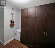 210 - 20 NORTH PARK ROAD | Vaughan Ontario | Slide Image Sixteen