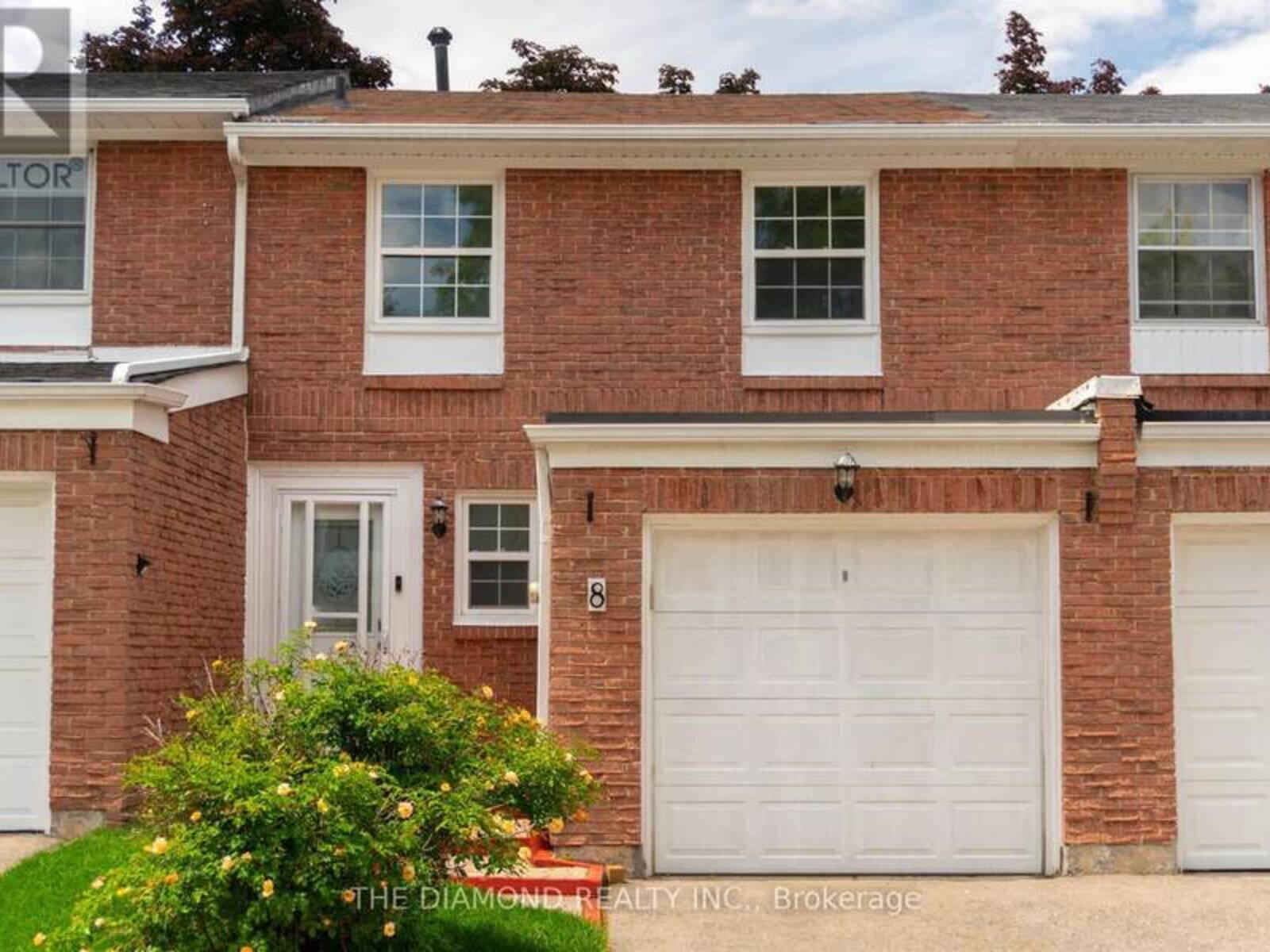 8 - 2288 THE COLLEGEWAY, Mississauga, Ontario L5L 3Z5