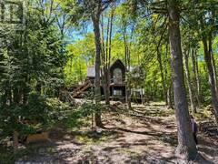 1115 SHERWOOD FOREST ROAD Bracebridge Ontario, P1L 1X3