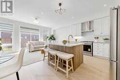 15 KINLOSS STREET | Vaughan Ontario | Slide Image Twelve