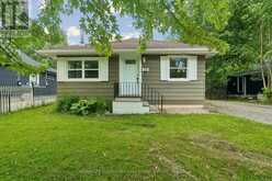 139 COOKS BAY DRIVE | Georgina Ontario | Slide Image One