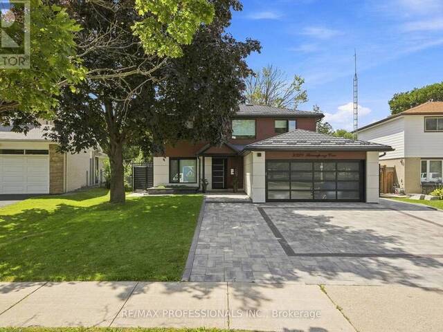 3328 RIVERSPRAY CRESCENT Mississauga Ontario, L4Y 3M4 - Property For Sale