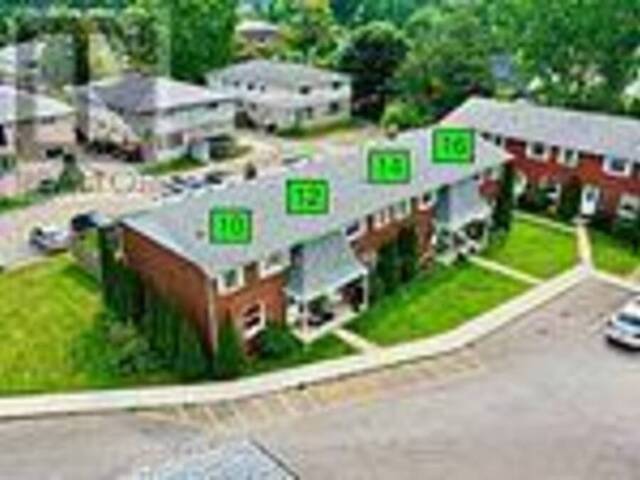 10-16 ORCHARD PLACE Chatham Ontario, N7M 1A6 - 12 Bedrooms Condo For Sale