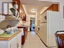 10-16 ORCHARD PLACE | Chatham Ontario | Slide Image Seven