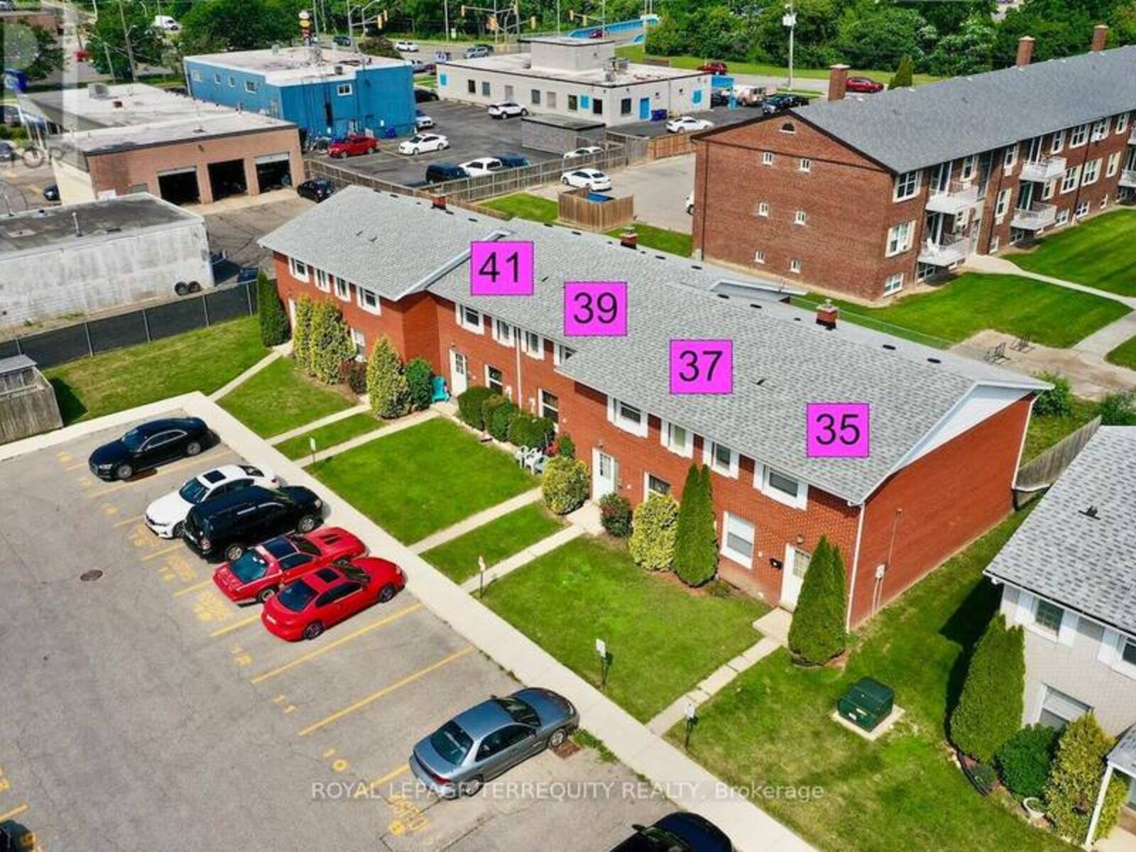 35-41 ORCHARD PLACE, Chatham, Ontario N7M 1A6