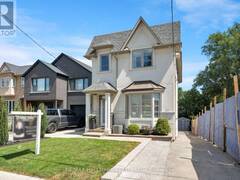 77 LEROY AVENUE Toronto Ontario, M4J 4G9