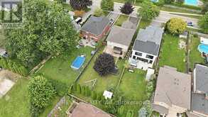 28 LAKE STREET | Grimsby Ontario | Slide Image Forty-eight