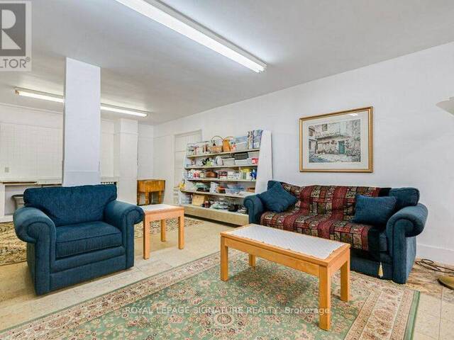 724 VAUGHAN ROAD Toronto Ontario, M6E 2Y9 - Property For Sale