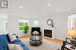31 LOGAN COURT | Barrie Ontario | Slide Image Nine