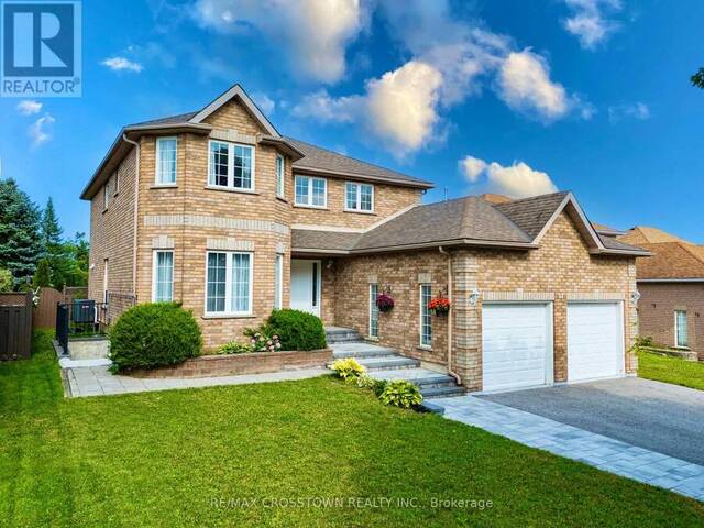 31 LOGAN COURT Barrie Ontario, L4N 8G9 - 4 Bedrooms Home For Sale